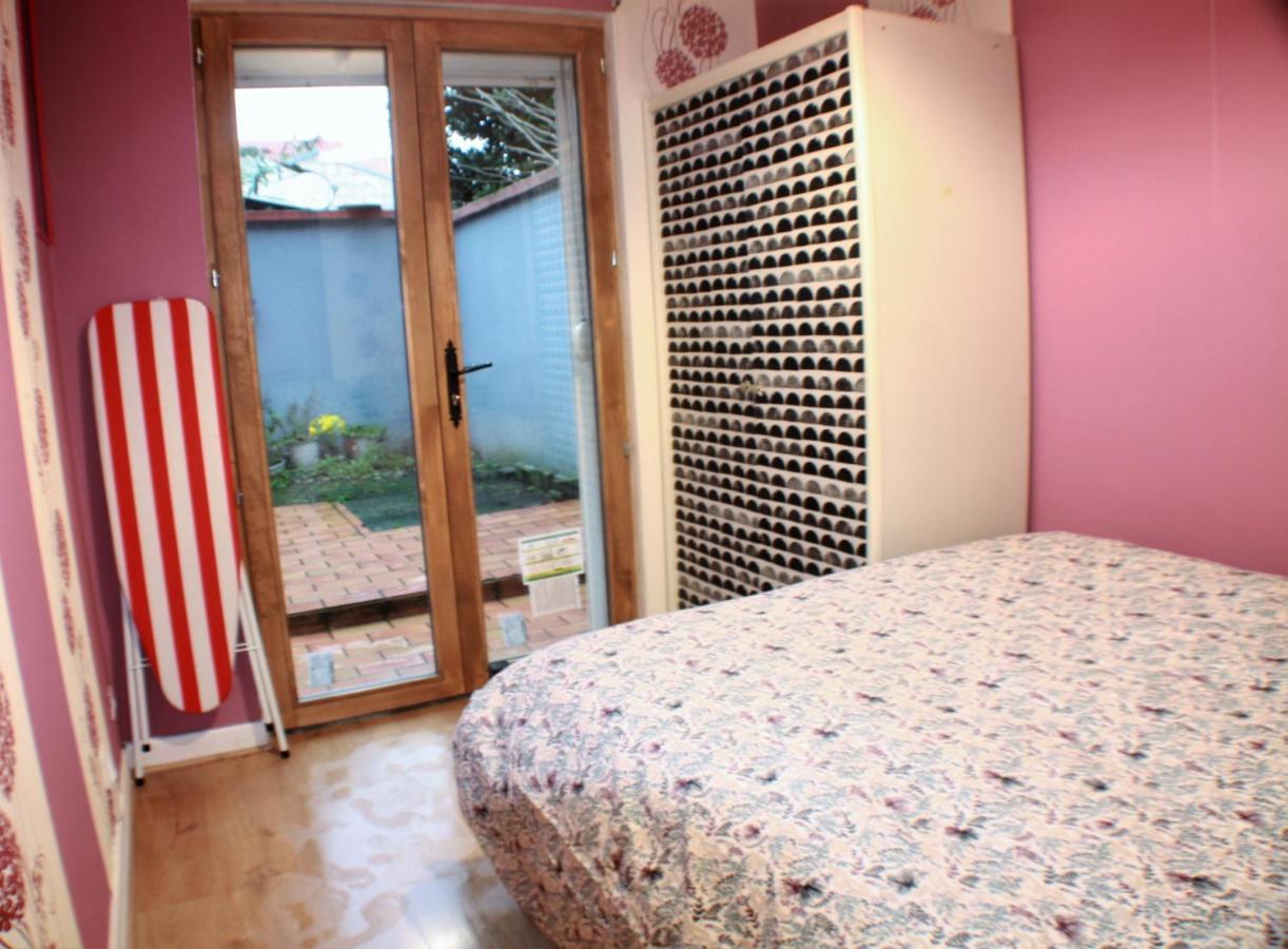 Welcome Calais Centre St Pierre Fontinettes Exterior photo